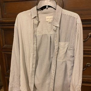 (NWT) AE Striped Oversized Oxford Button-Up Shirt